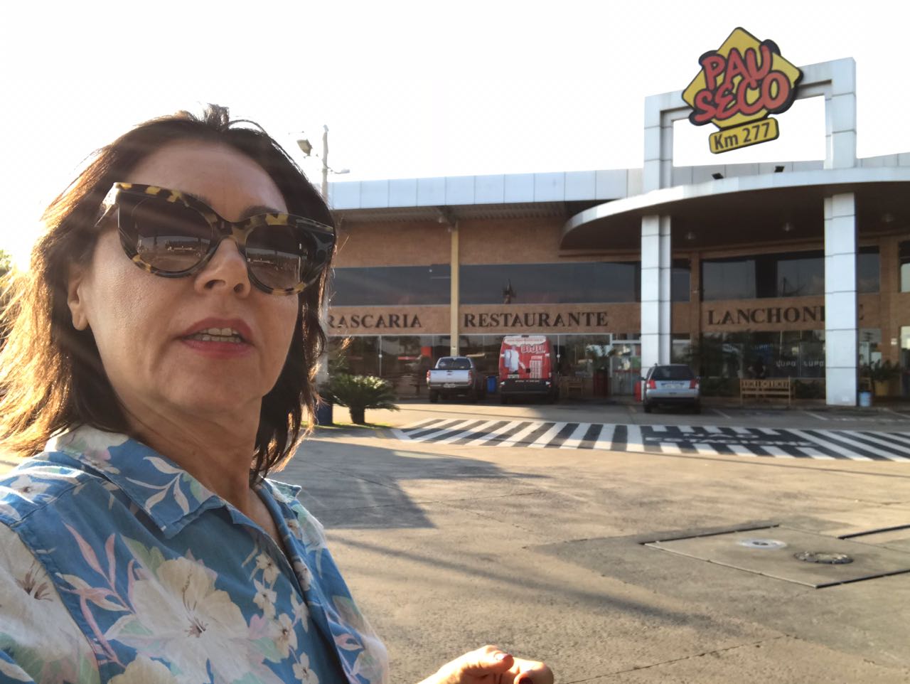 Parada no Restaurante Pau Seco em Araraquara